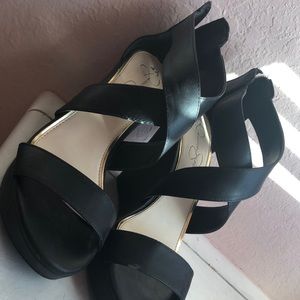 Black Wedges